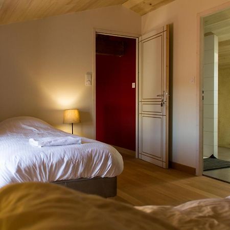 Le Puy Carmin - Chambre D'Hotes Avec Jacuzzi Bed & Breakfast Bazoges-en-Paillers Exterior photo