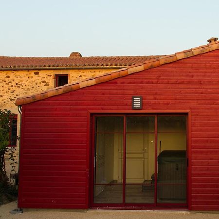 Le Puy Carmin - Chambre D'Hotes Avec Jacuzzi Bazoges-en-Paillers Exterior photo