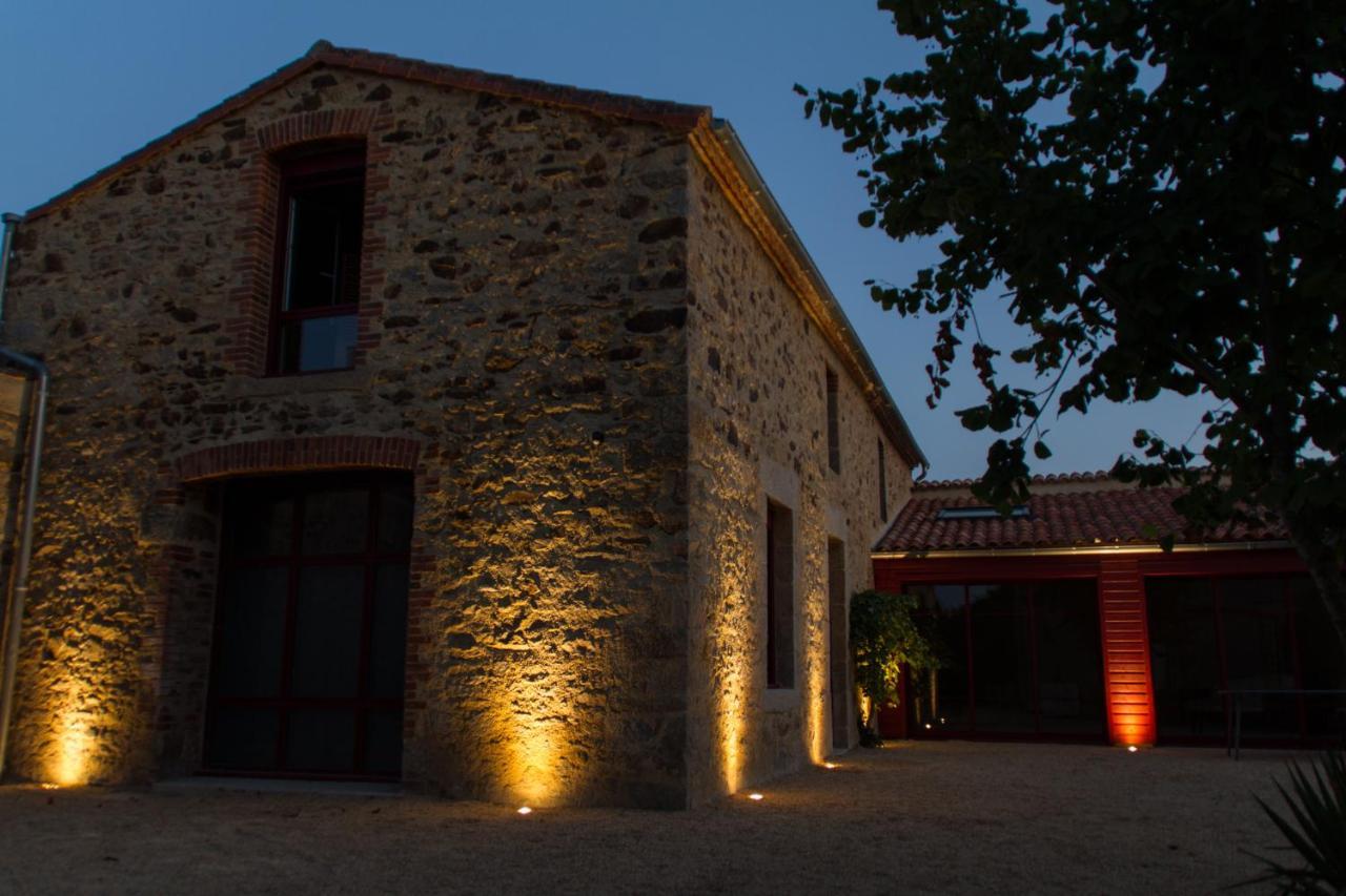 Le Puy Carmin - Chambre D'Hotes Avec Jacuzzi Bed & Breakfast Bazoges-en-Paillers Exterior photo