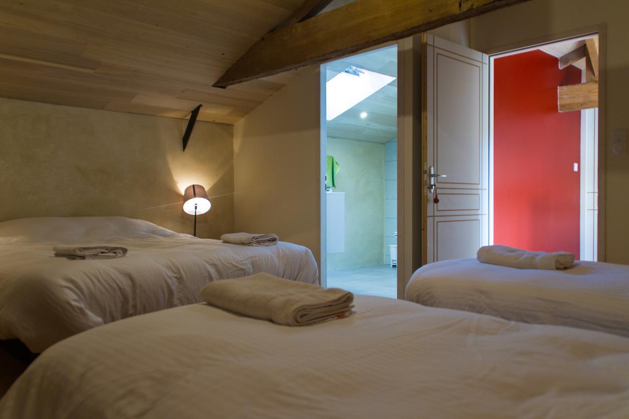 Le Puy Carmin - Chambre D'Hotes Avec Jacuzzi Bed & Breakfast Bazoges-en-Paillers Exterior photo